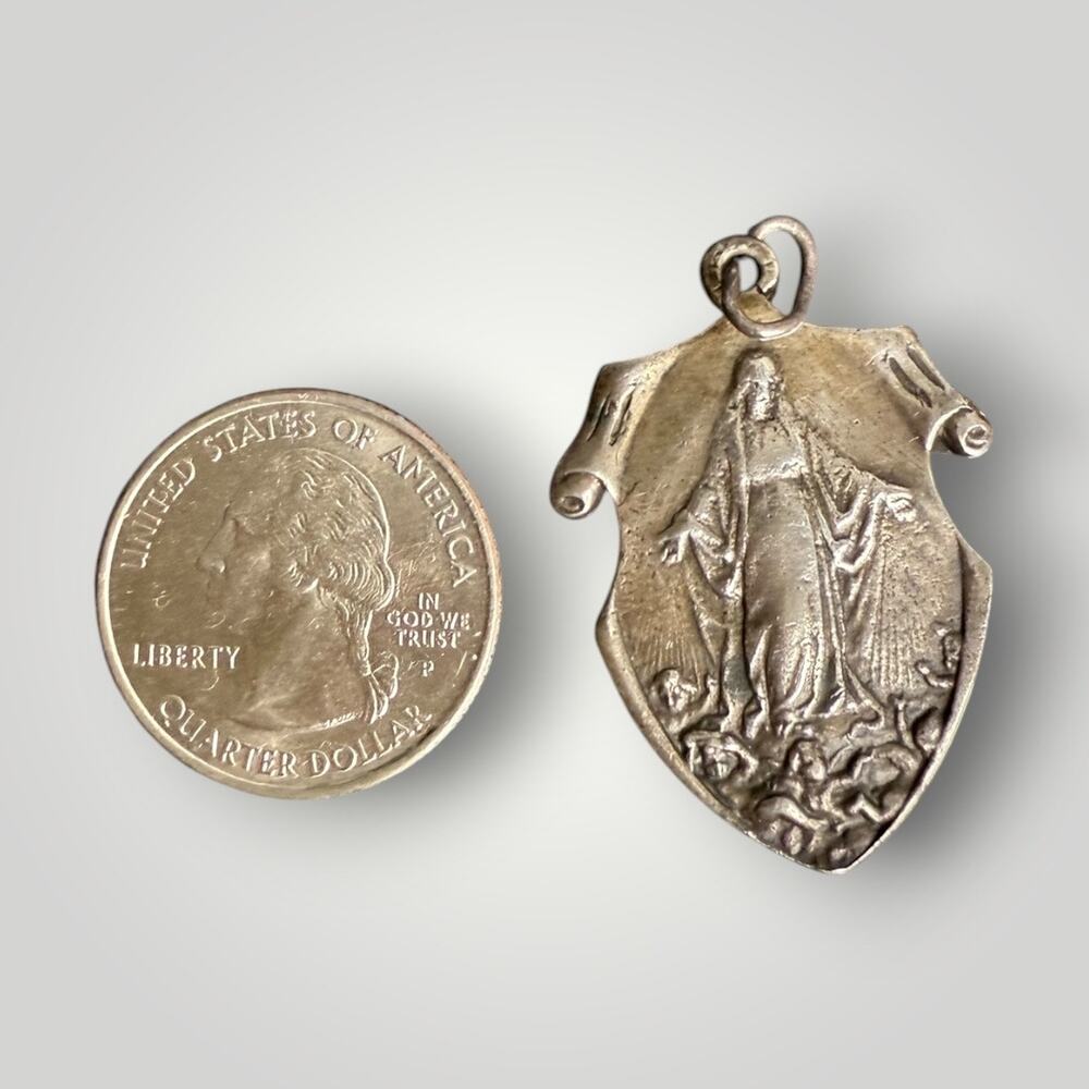 VTG 1923 Sterling Silver Miraculous Medal Lares Puerto Rico Catholic Pendant - Picture 4 of 6